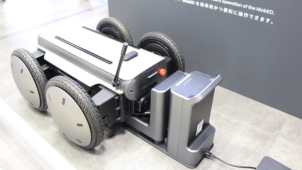 MobED Pro estacionado en su estaci&oacute;n de carga